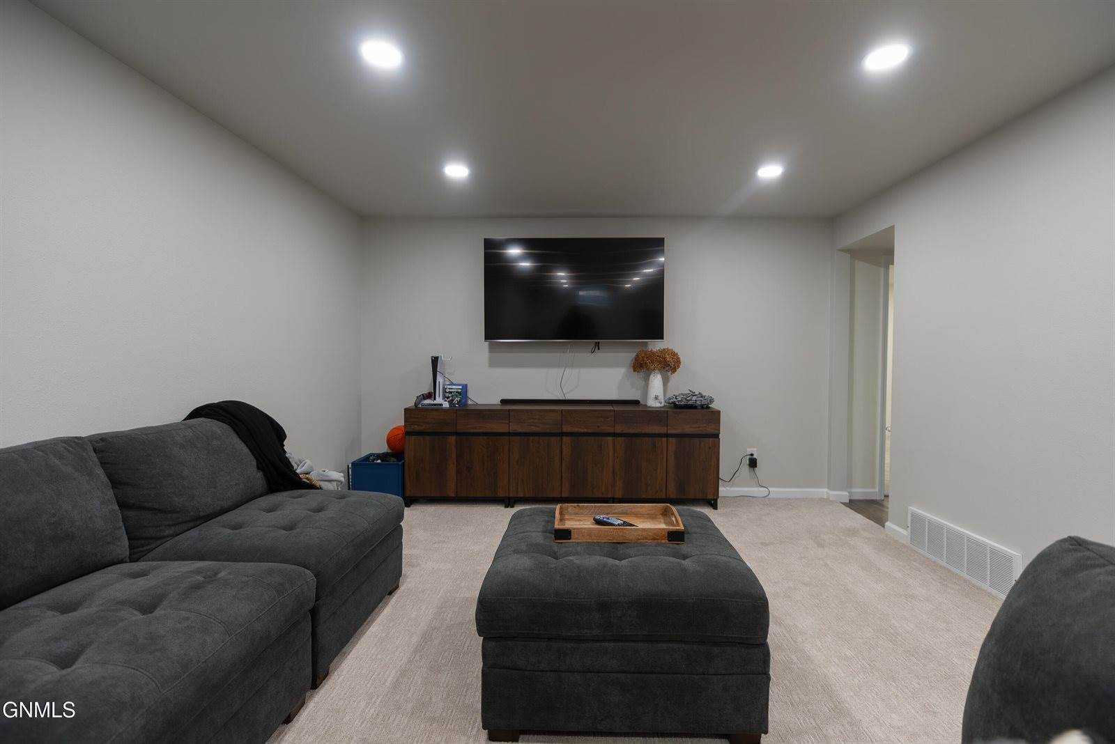 70 Stanley Drive, Bismarck, ND 58504
