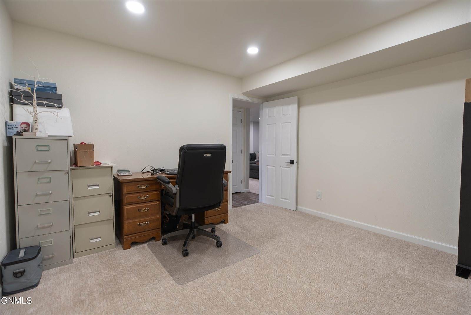 70 Stanley Drive, Bismarck, ND 58504