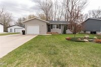 70 Stanley Drive, Bismarck, ND 58504