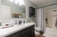 70 Stanley Drive, Bismarck, ND 58504