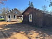 202 1st Street NW, Hinckley, MN 55037