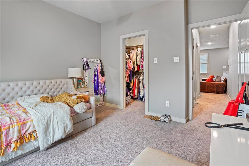2711 Talsworth Drive, College Station, TX 77845