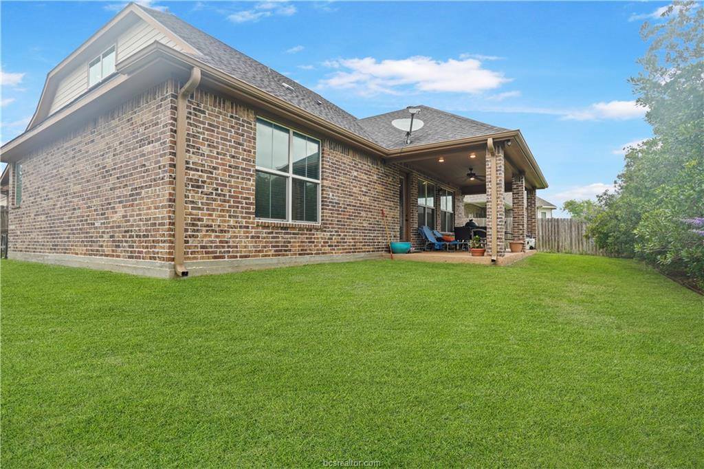 2711 Talsworth Drive, College Station, TX 77845