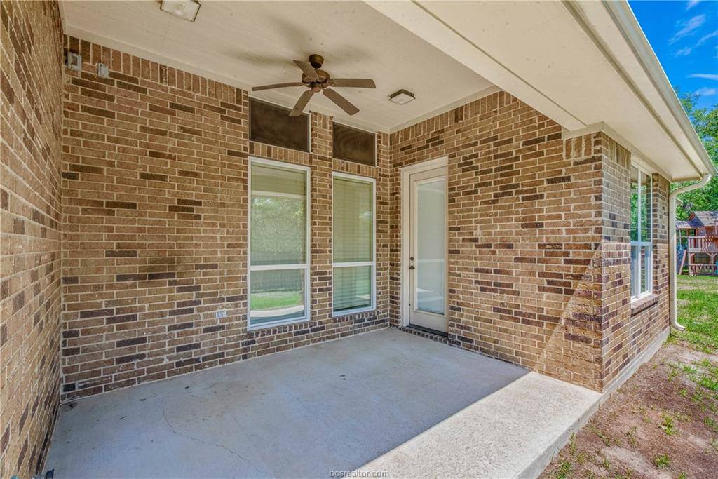 15701 Timber Creek Lane, College Station, TX 77845