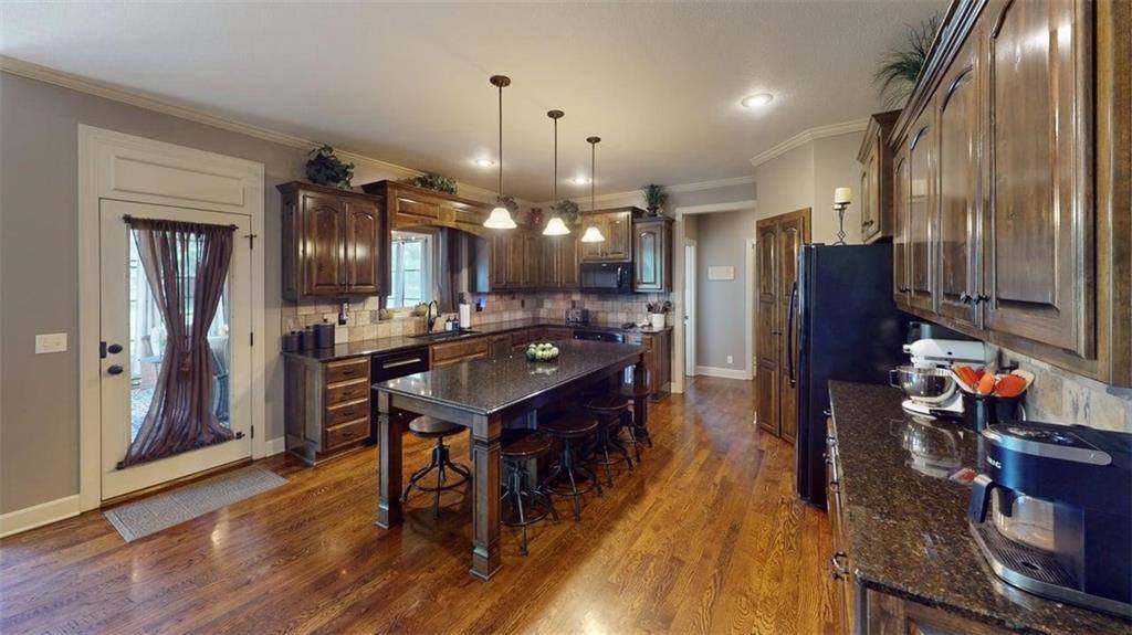 15704 Eby Street, Overland Park, KS 66221