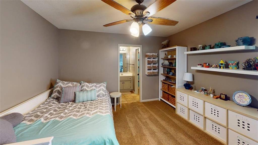 15704 Eby Street, Overland Park, KS 66221