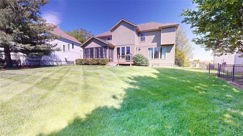 15704 Eby Street, Overland Park, KS 66221