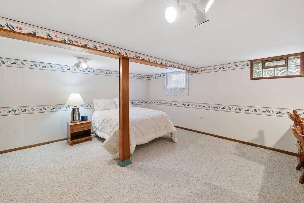 177 Wagon Road, Esko, MN 55733