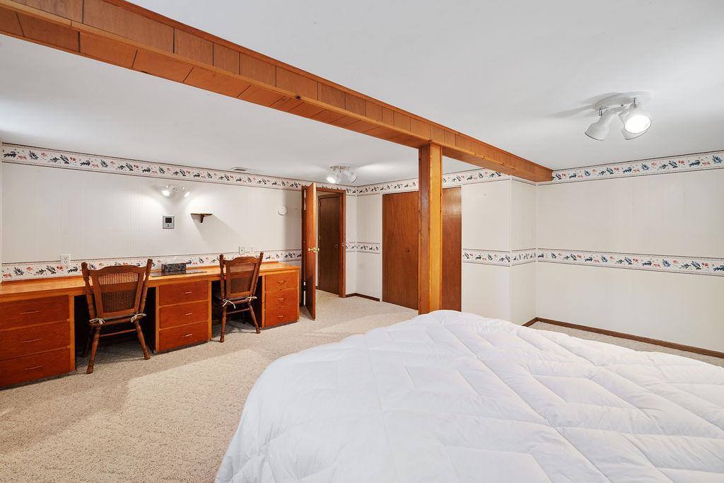 177 Wagon Road, Esko, MN 55733