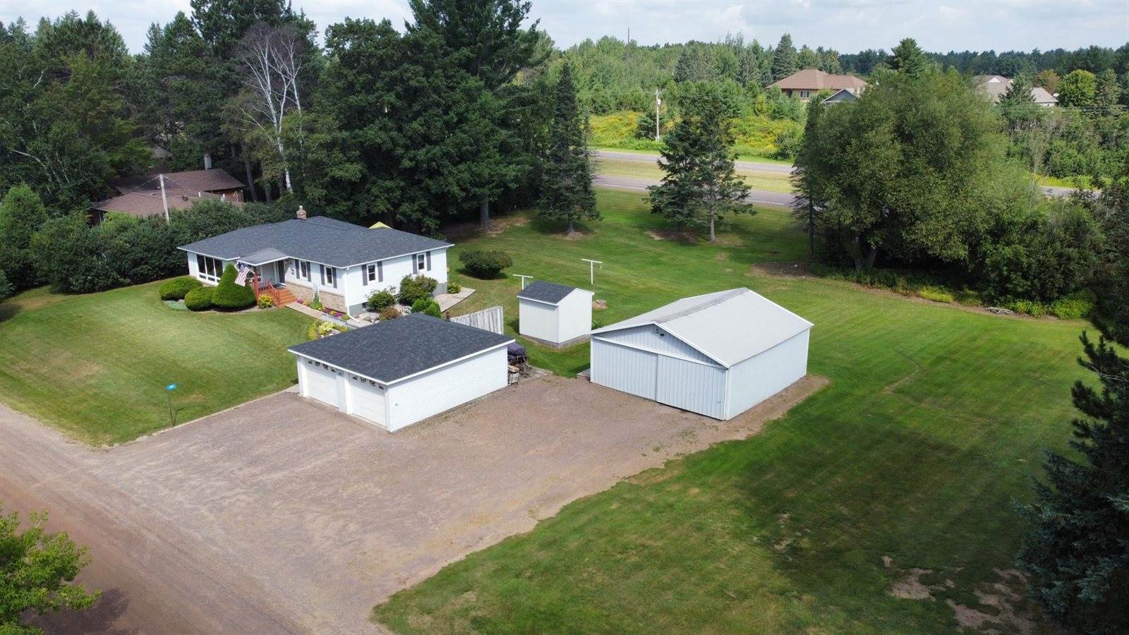 177 Wagon Road, Esko, MN 55733