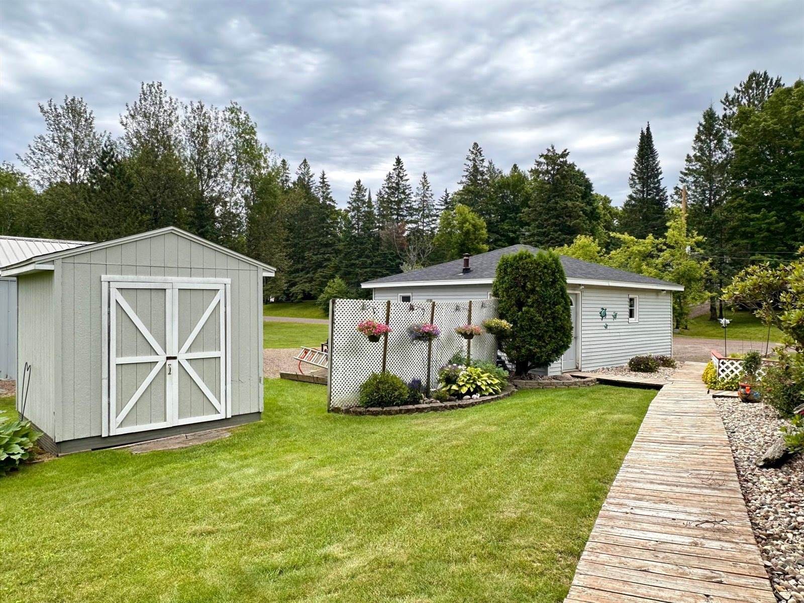 177 Wagon Road, Esko, MN 55733