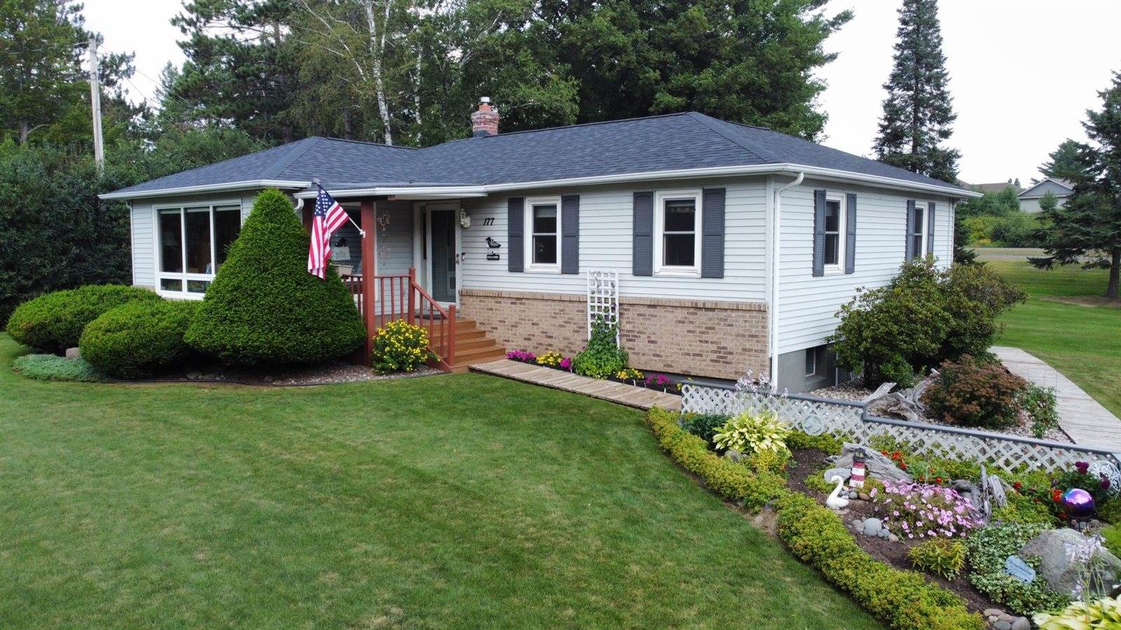 177 Wagon Road, Esko, MN 55733