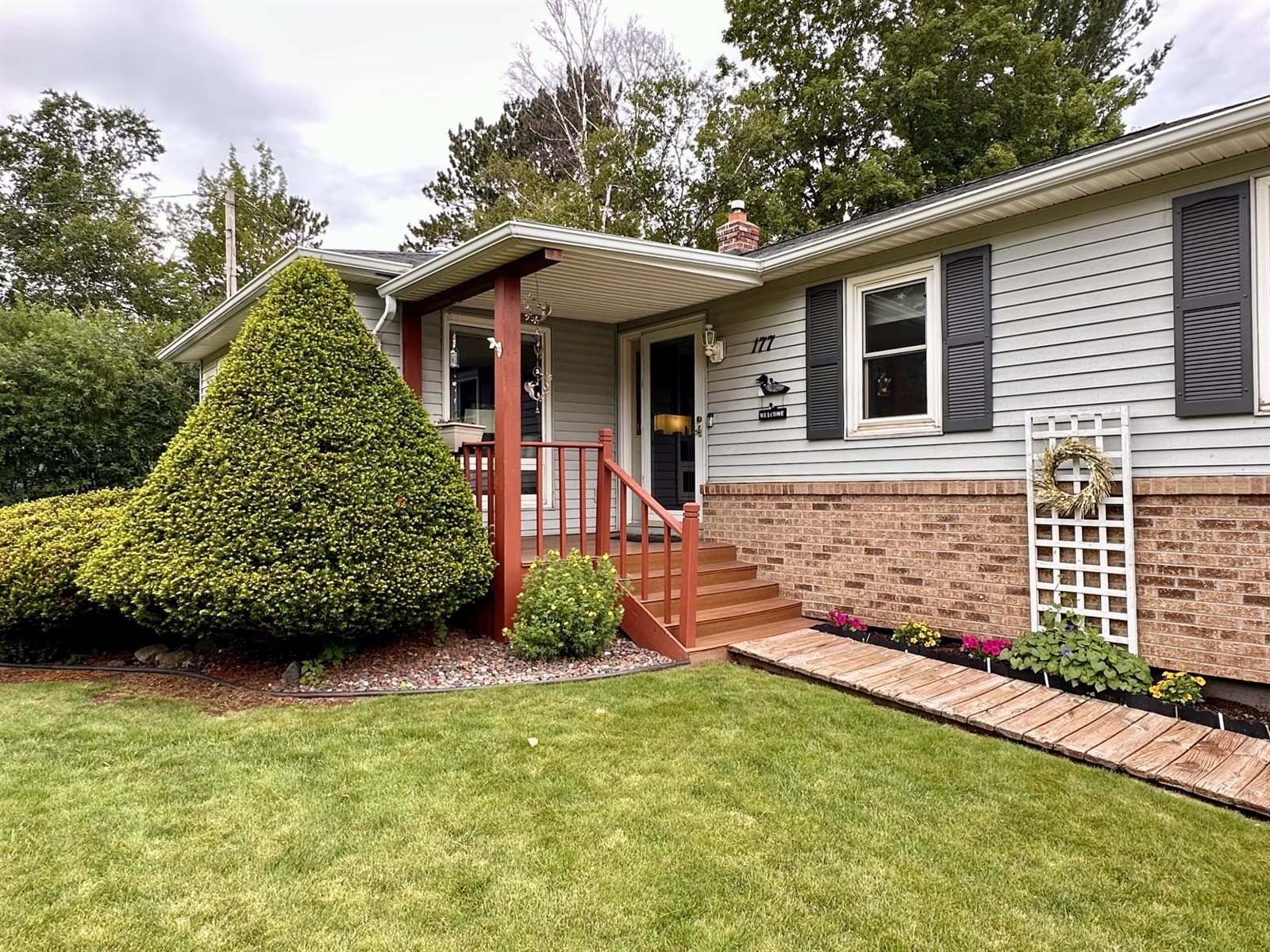 177 Wagon Road, Esko, MN 55733