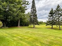 177 Wagon Road, Esko, MN 55733