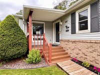 177 Wagon Road, Esko, MN 55733