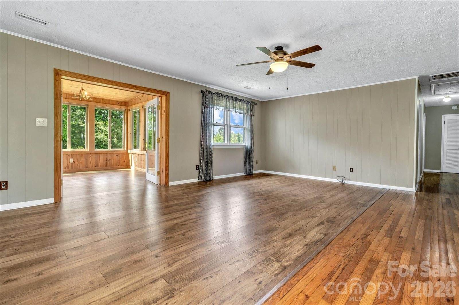 38 Chadwick Wade Drive, Asheville, NC 28804