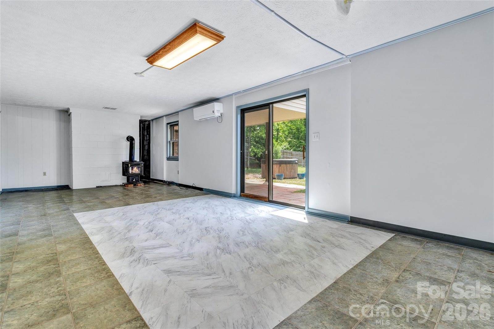 38 Chadwick Wade Drive, Asheville, NC 28804