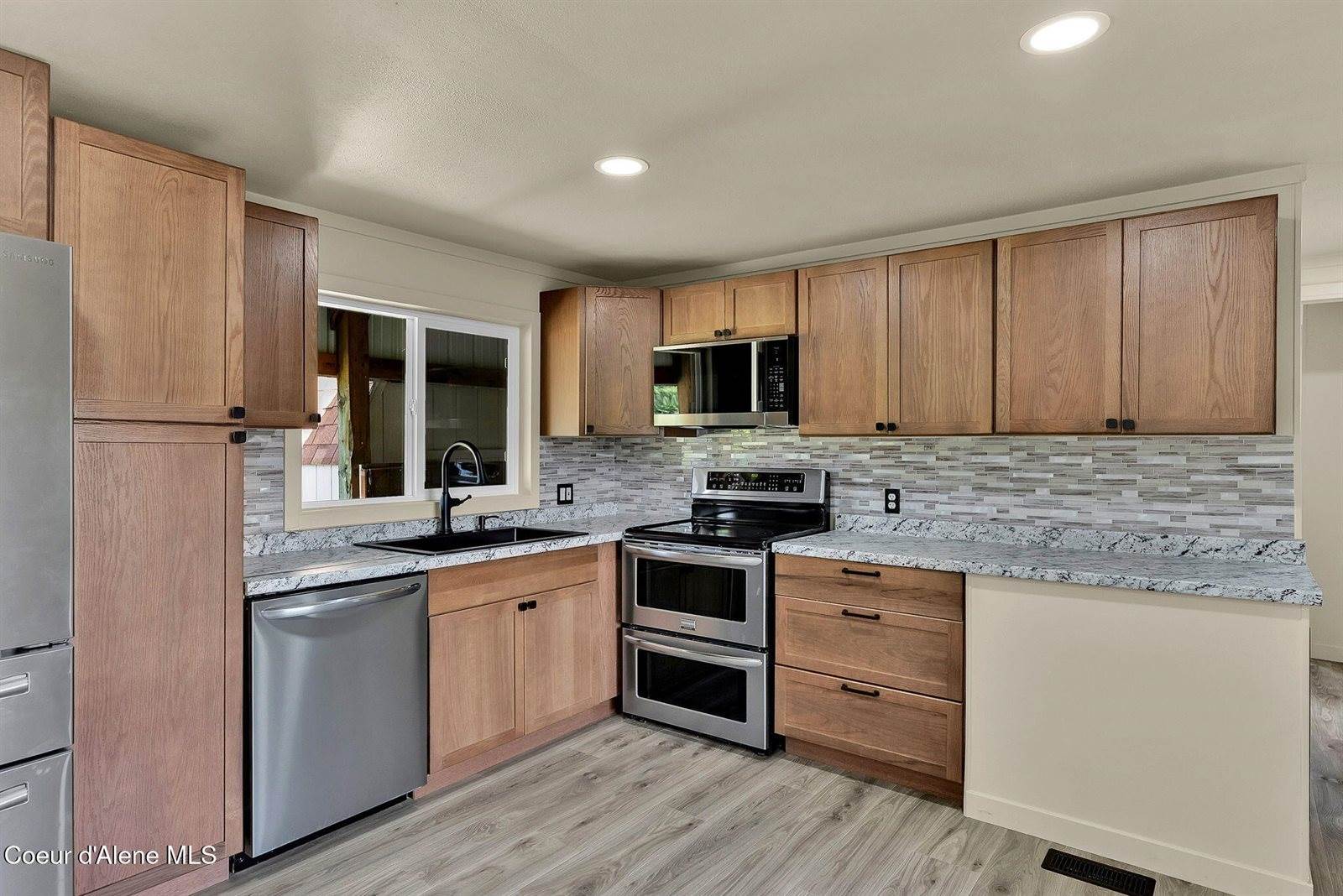 28128 North Highway 41, Spirit Lake, ID 83869
