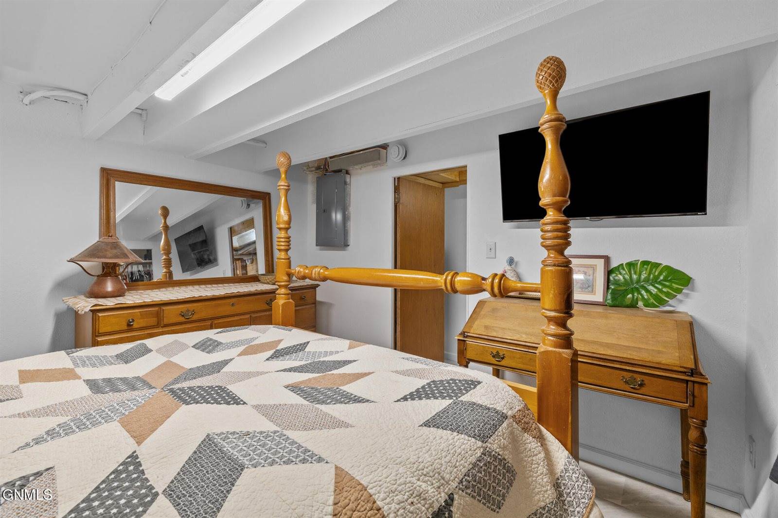 801 3rd Avenue West, Williston, ND 58801