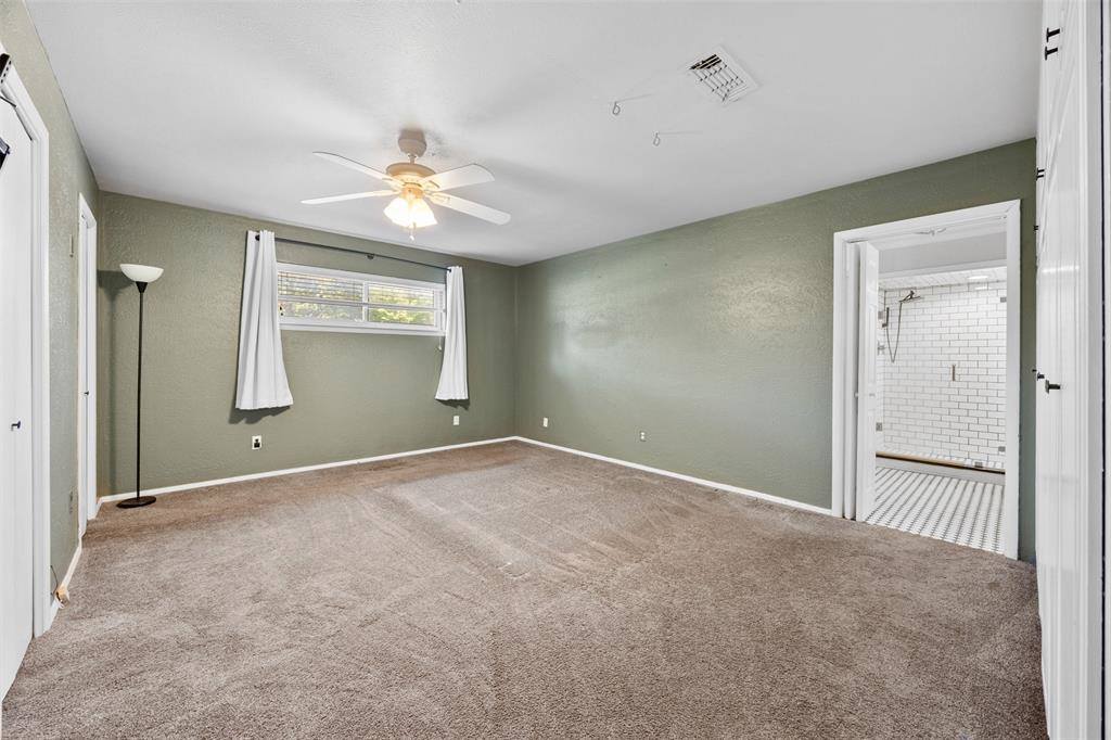 3911 Shady Valley Drive, Arlington, TX 76013