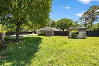 3911 Shady Valley Drive, Arlington, TX 76013