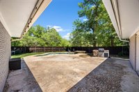 3911 Shady Valley Drive, Arlington, TX 76013