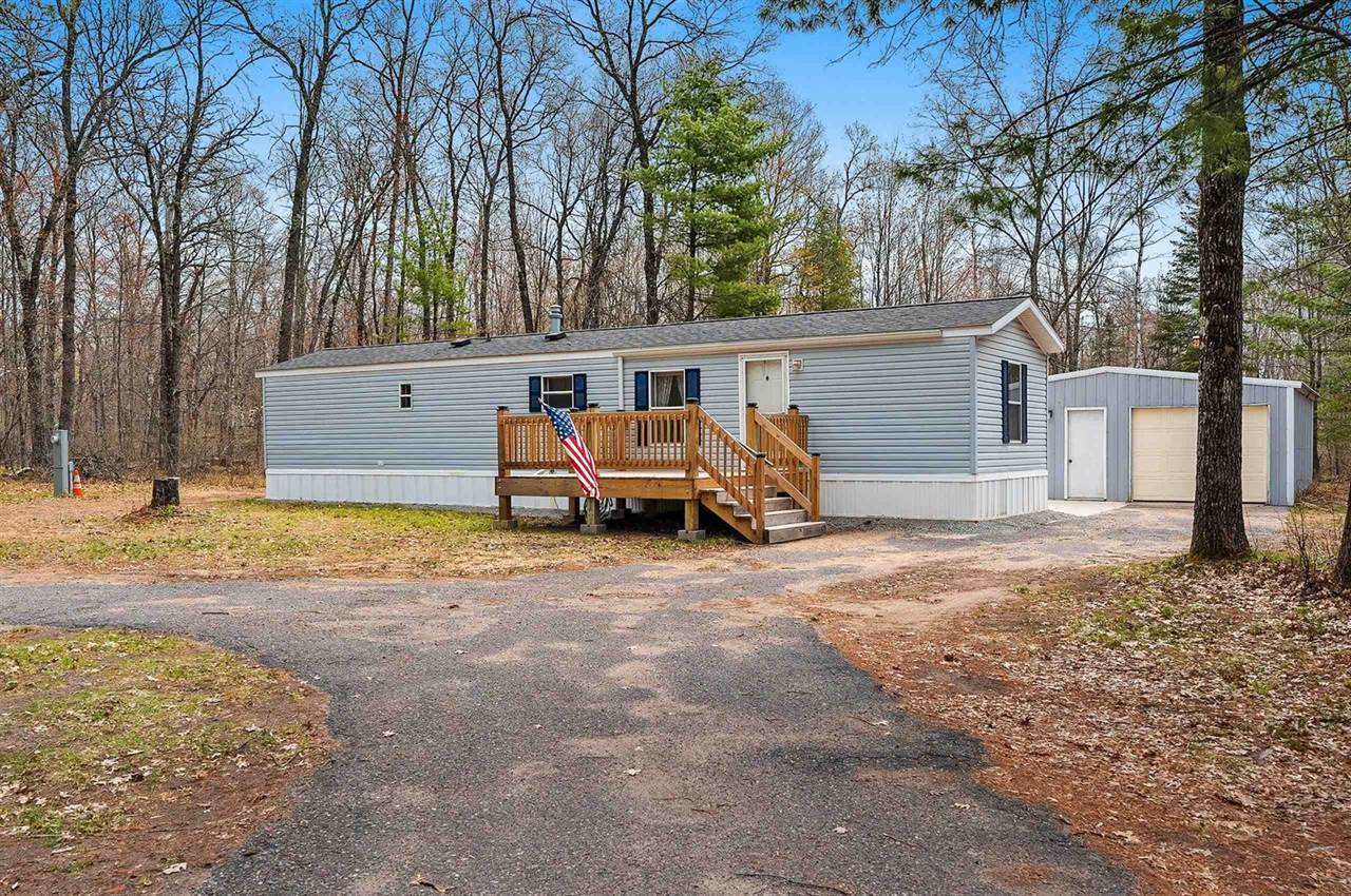16316 Martin Lane, Crivitz, WI 54114