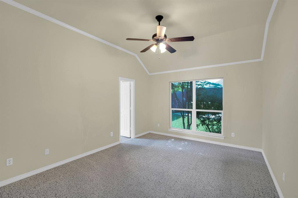 1631 Ross Drive, Midlothian, TX 76065