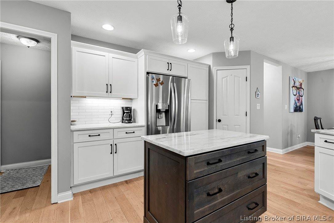 3101 Ambercrest Loop, Jeffersonville, IN 47130