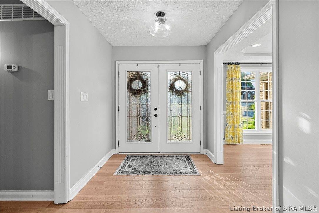 3101 Ambercrest Loop, Jeffersonville, IN 47130