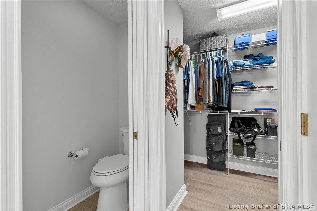 3101 Ambercrest Loop, Jeffersonville, IN 47130