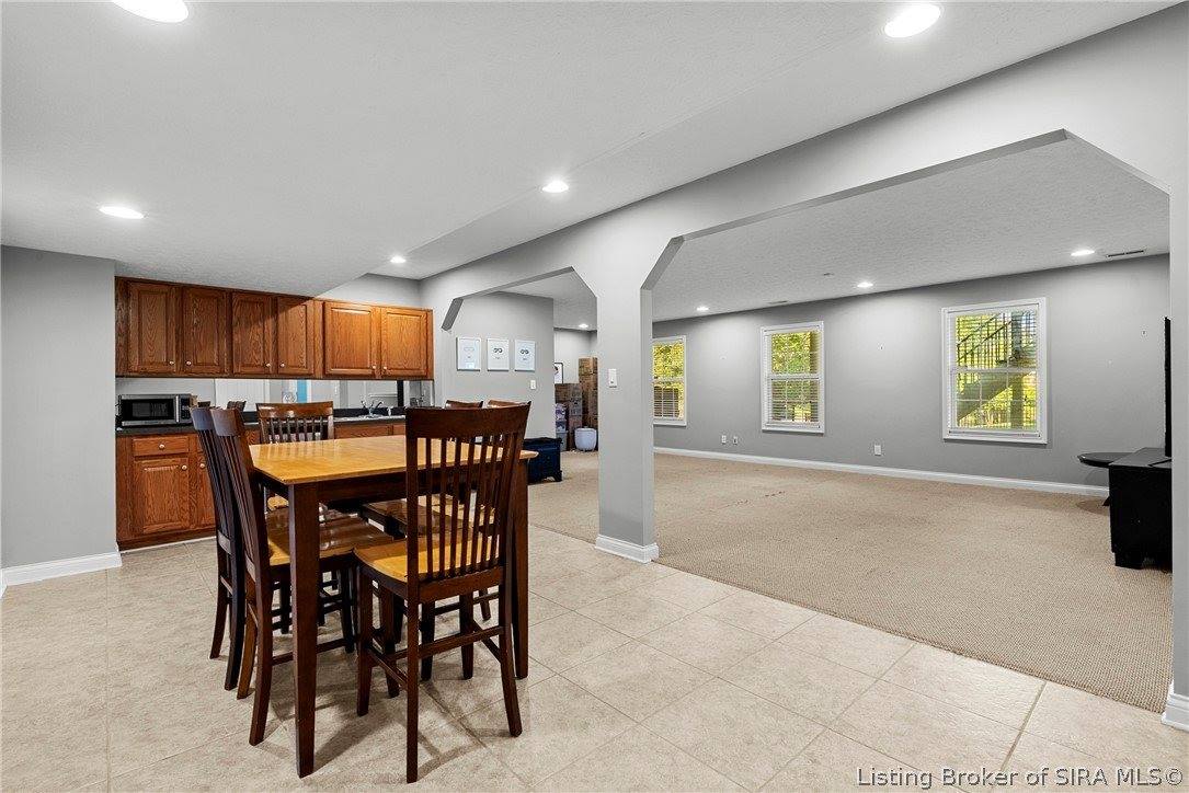 3101 Ambercrest Loop, Jeffersonville, IN 47130