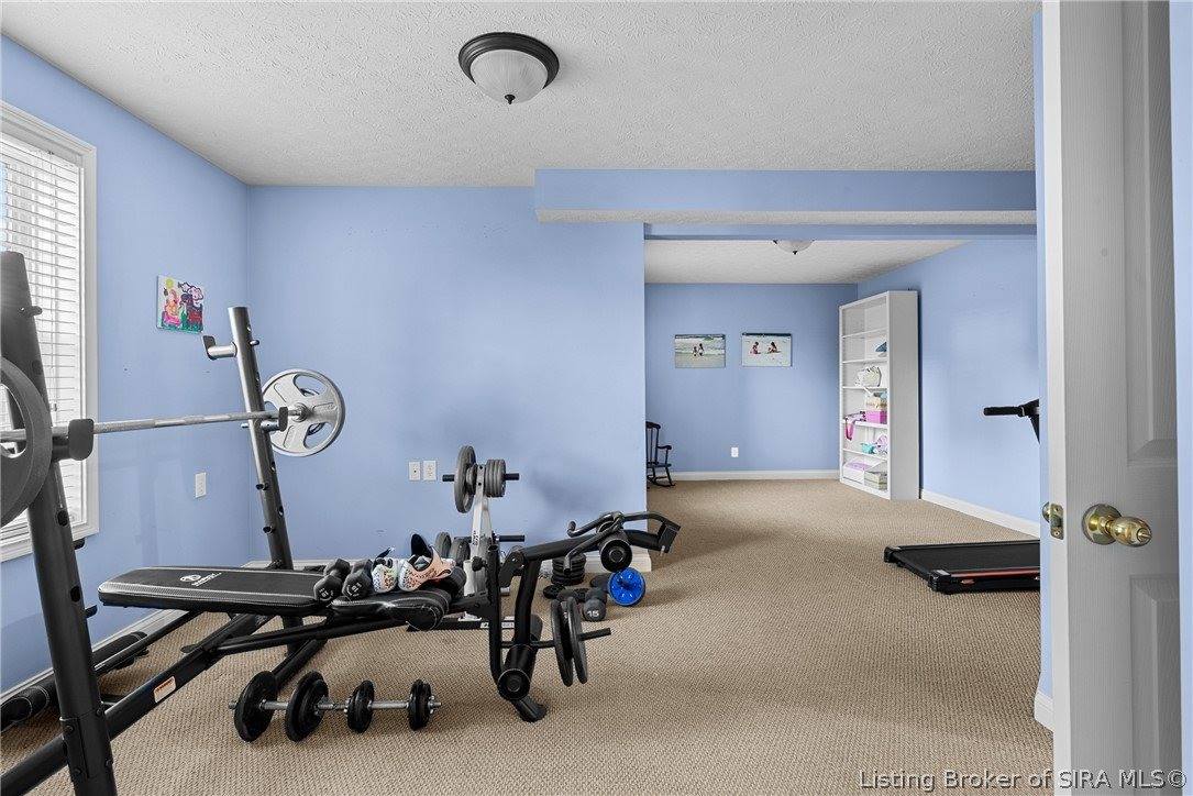 3101 Ambercrest Loop, Jeffersonville, IN 47130