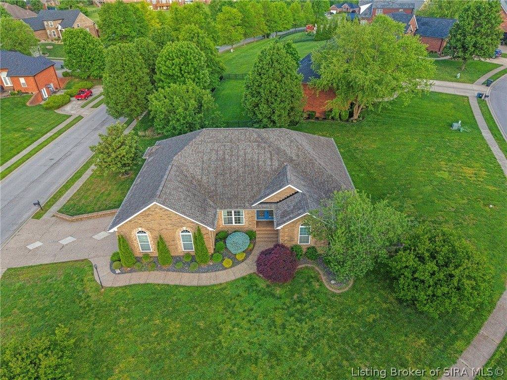 3101 Ambercrest Loop, Jeffersonville, IN 47130