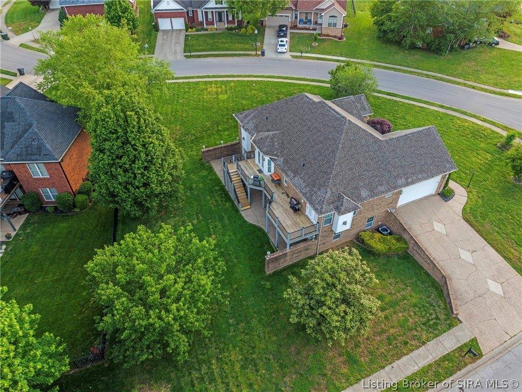 3101 Ambercrest Loop, Jeffersonville, IN 47130