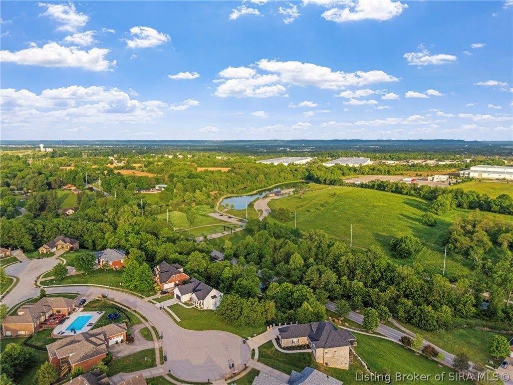 3101 Ambercrest Loop, Jeffersonville, IN 47130