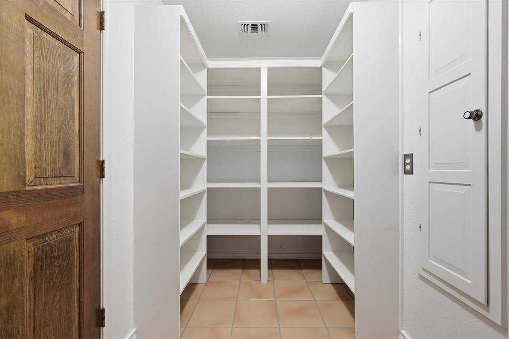 435 Northwood Trail, Cedar Hill, TX 75104