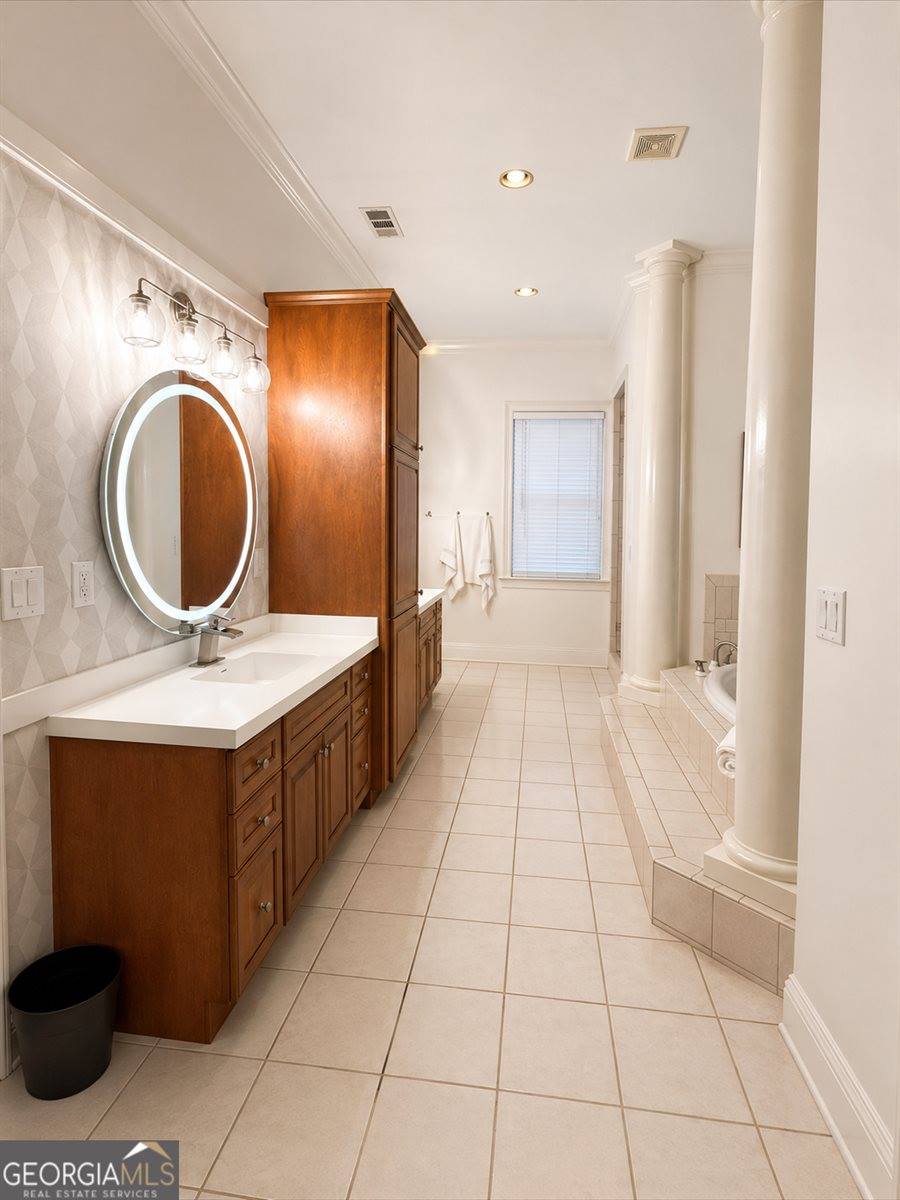 1305 Layor Court, Peachtree City, GA 30269