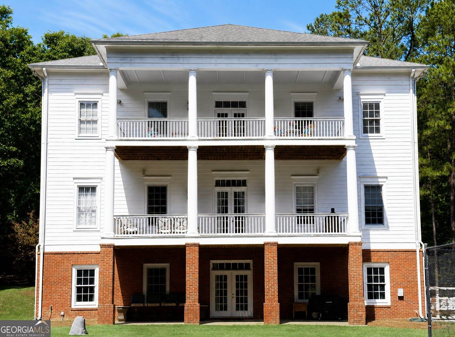 1305 Layor Court, Peachtree City, GA 30269