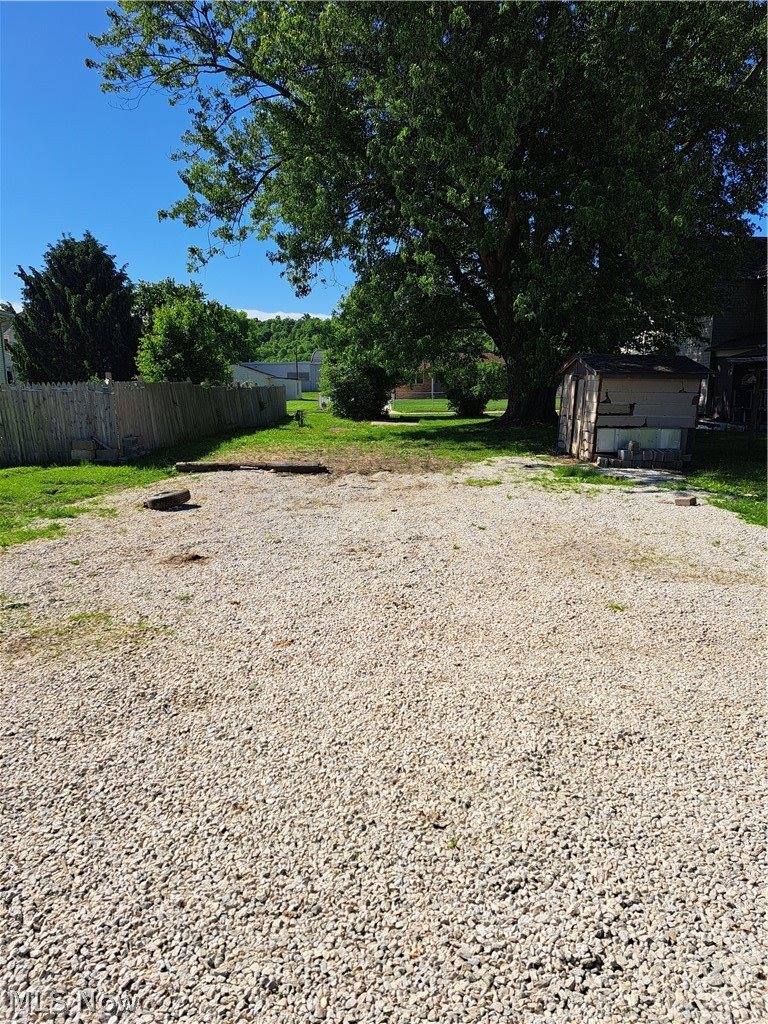 1413 Beckett Avenue, Cambridge, OH 43725