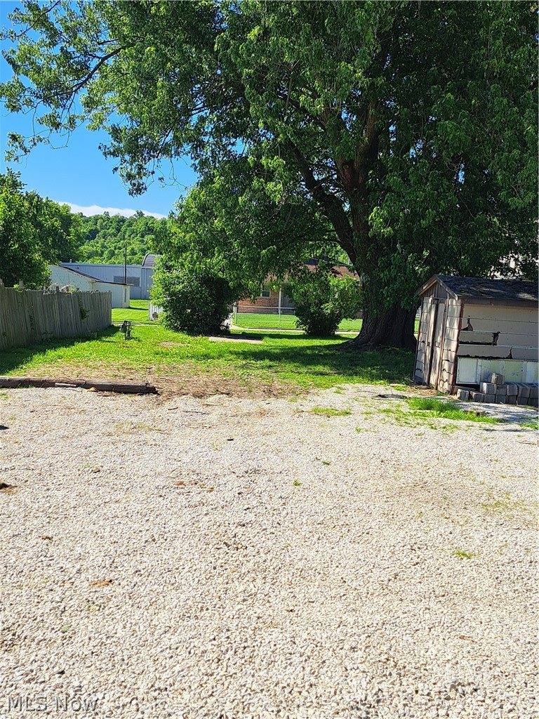 1413 Beckett Avenue, Cambridge, OH 43725