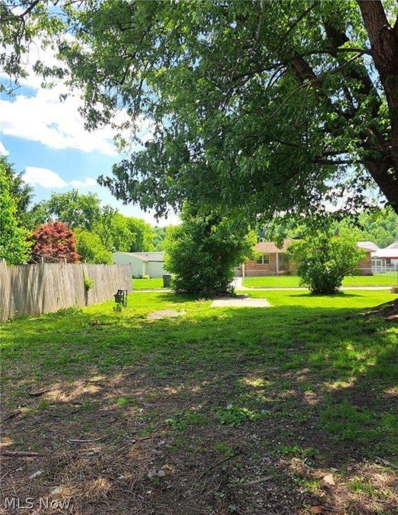 1413 Beckett Avenue, Cambridge, OH 43725