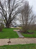 1413 Beckett Avenue, Cambridge, OH 43725