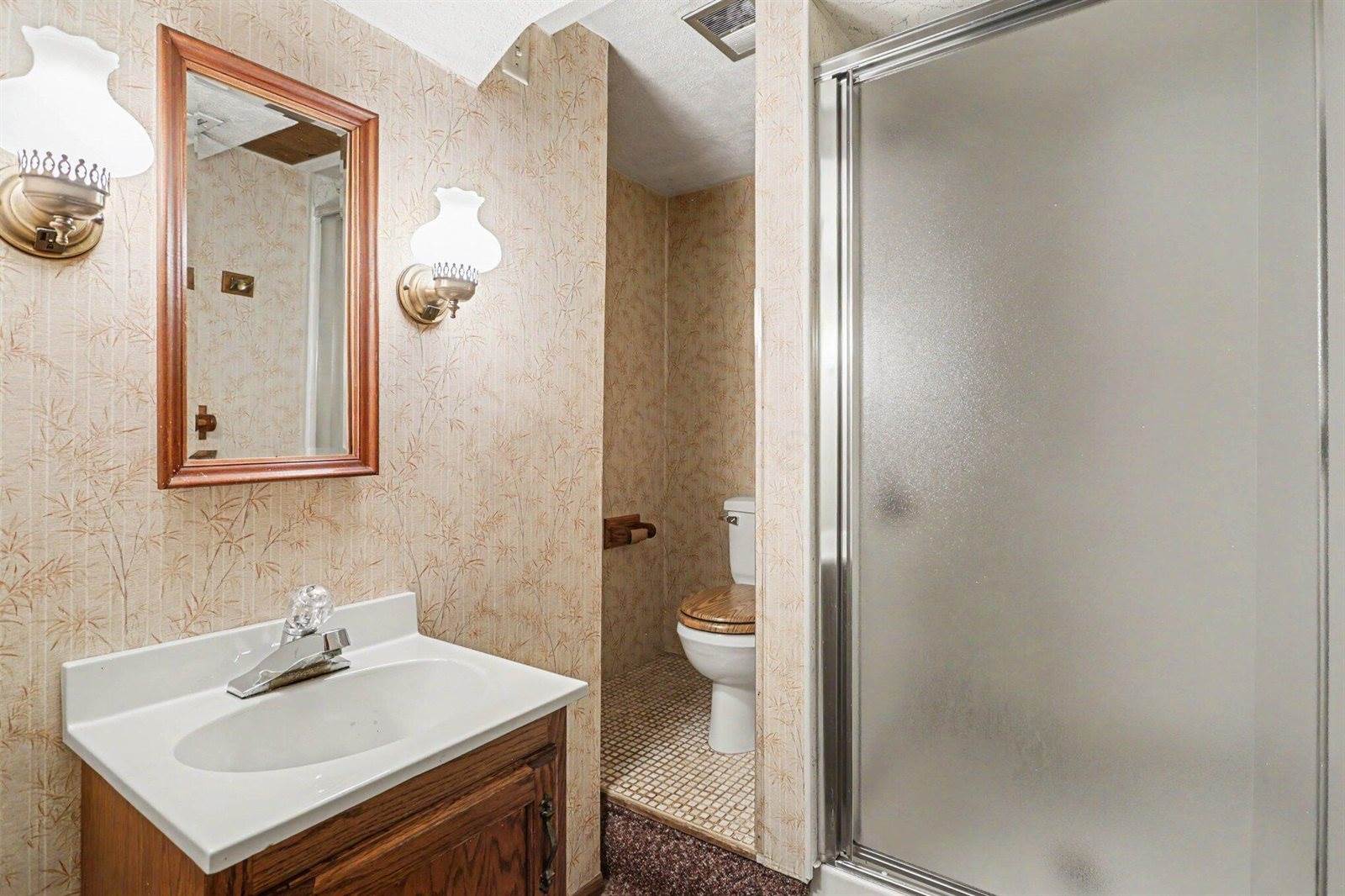 5320 Woodglen Road, Columbus, OH 43214