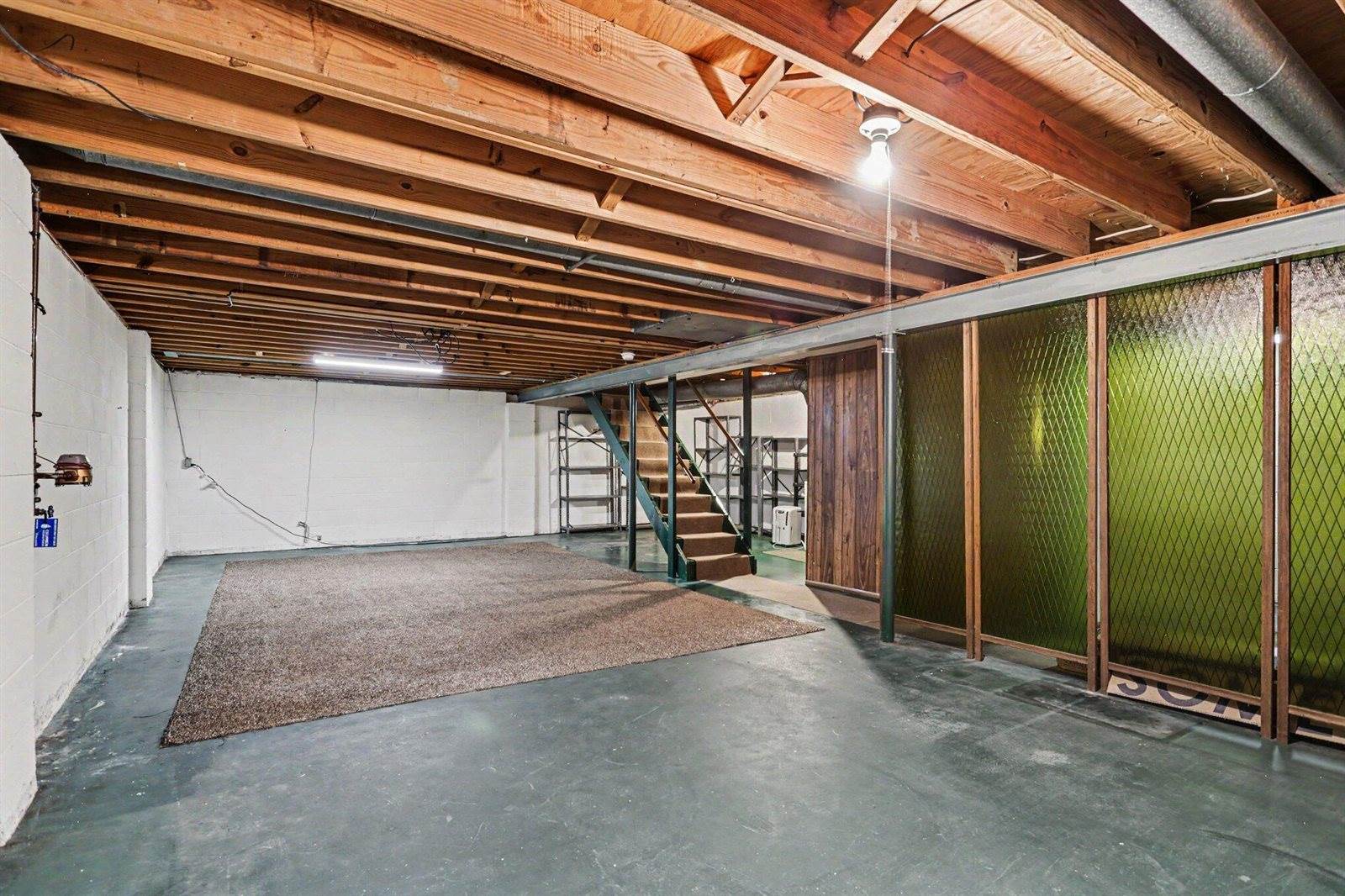 5320 Woodglen Road, Columbus, OH 43214