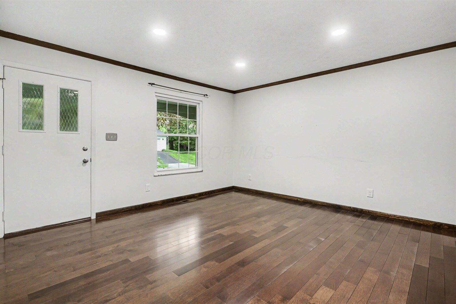 5320 Woodglen Road, Columbus, OH 43214