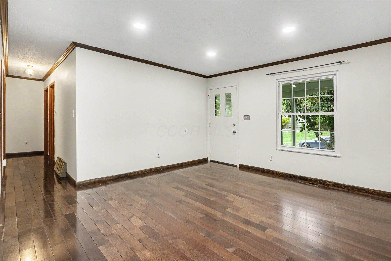5320 Woodglen Road, Columbus, OH 43214