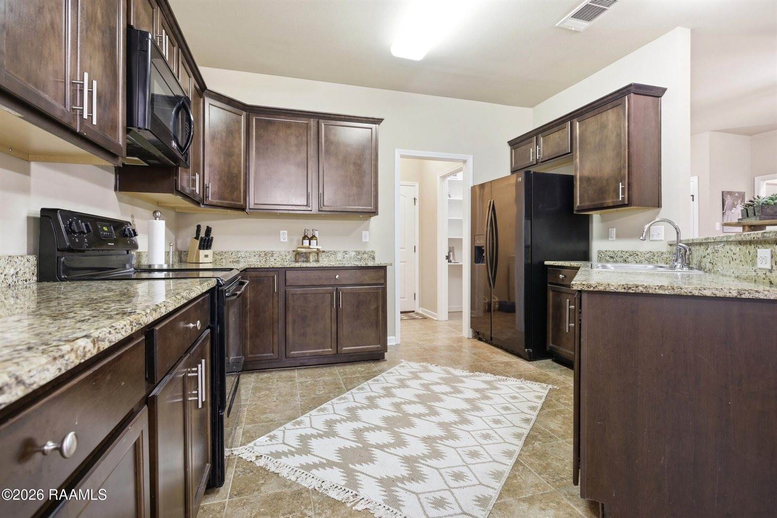211 Moss Bluff Drive, Lafayette, LA 70507