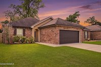 211 Moss Bluff Drive, Lafayette, LA 70507