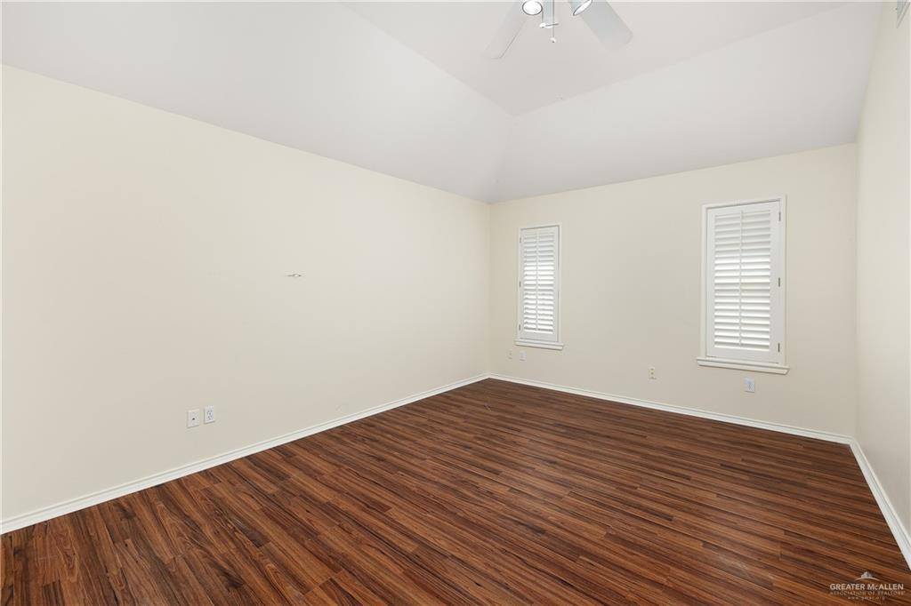 1022 Tanglewood Drive, Edinburg, TX 78539